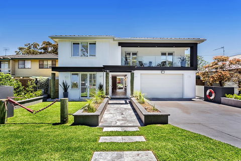 La Luna - Shoal Bay - Yarra Valley Accommodation 1