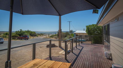 Lady Bay Getaway - 12 Lady Bay, Normanville - Yarra Valley Accommodation 0