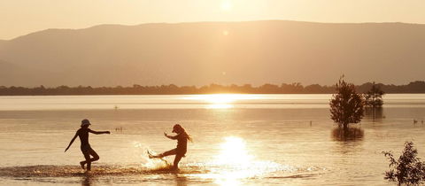 Lake Fyans Holiday Park - Yarra Valley Accommodation 0