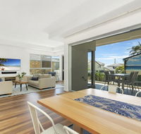 Luxury on Currumbin Beach - Yarra Valley Accommodation