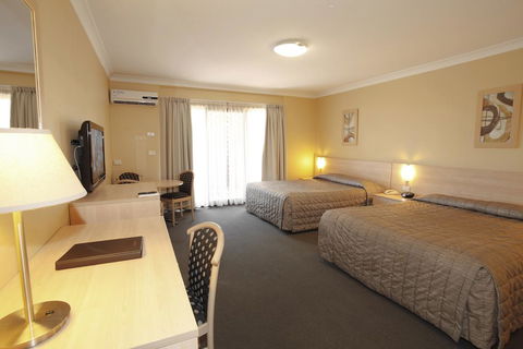 Maclin Lodge Motel - Yarra Valley Accommodation 3
