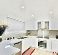 Modern 4-Bedroom House near Singleton CBD Hunter Valley - Yarra Valley Accommodation