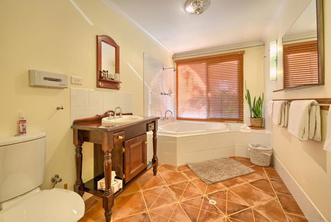 Spencer Suites Albany - Yarra Valley Accommodation 7