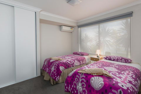 Rainbow Dream House - Yarra Valley Accommodation 14