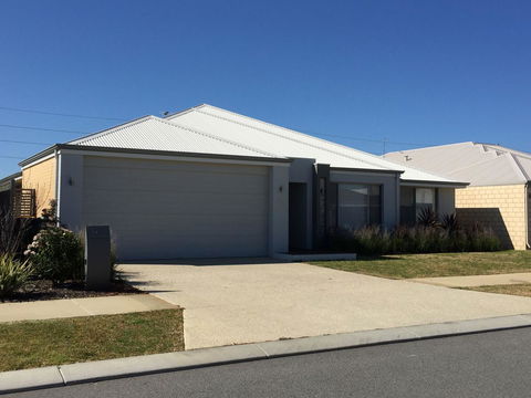 Rainbow Dream House - Yarra Valley Accommodation 27