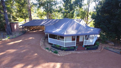 Quiet Escapes Cottages - Yarra Valley Accommodation 0