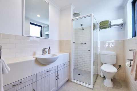 Fremantle Townhouse Unit 6 - Yarra Valley Accommodation 9