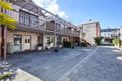 Fremantle Townhouse Unit 6 - Yarra Valley Accommodation 13