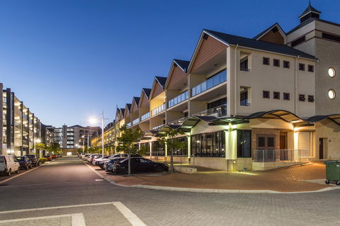 Dolphin Quay Apartments - Yarra Valley Accommodation 18