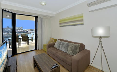Dolphin Quay Apartments - Yarra Valley Accommodation 3