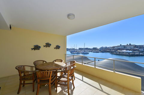 Dolphin Quay Apartments - Yarra Valley Accommodation 14