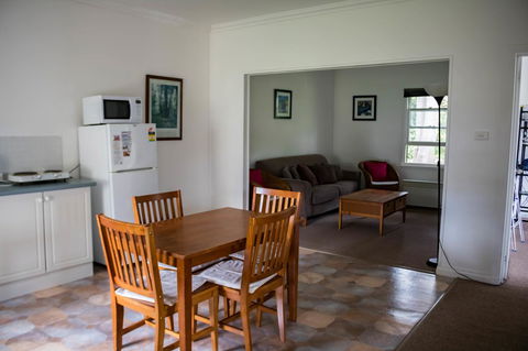 Giants Table And Cottages - Yarra Valley Accommodation 17