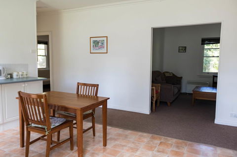 Giants Table And Cottages - Yarra Valley Accommodation 20