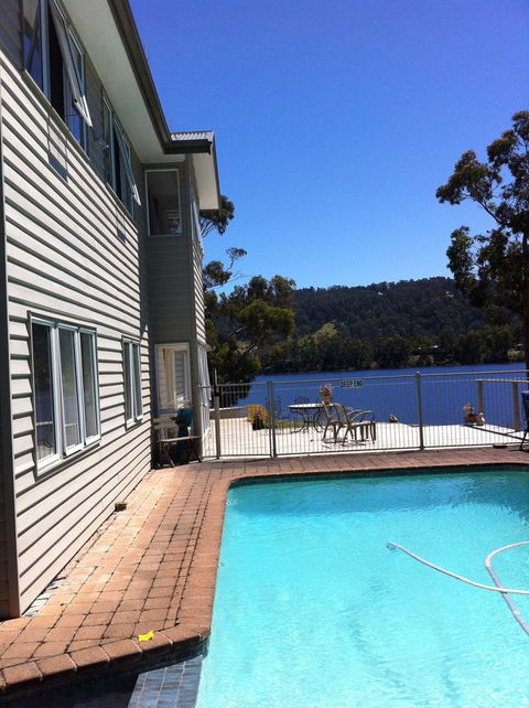 Anchorage Waterfront Retreat - Yarra Valley Accommodation 25