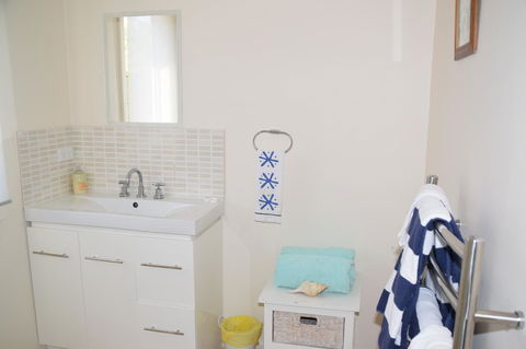 Anchorage Waterfront Retreat - Yarra Valley Accommodation 13