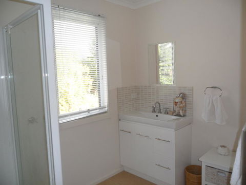 Anchorage Waterfront Retreat - Yarra Valley Accommodation 14