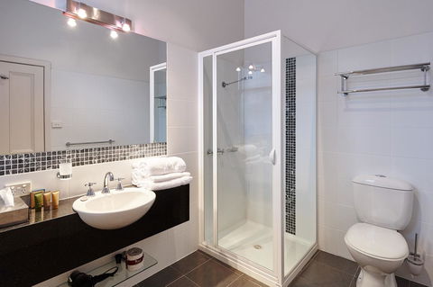 Auldington Hotel - Yarra Valley Accommodation 7