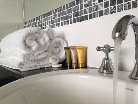 Auldington Hotel - Yarra Valley Accommodation 14