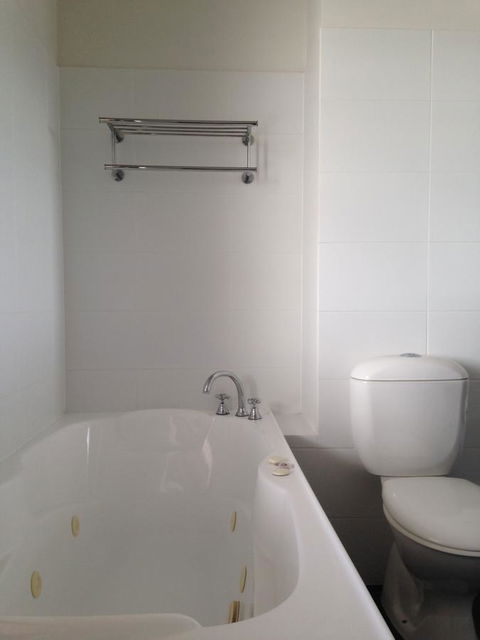 Auldington Hotel - Yarra Valley Accommodation 44