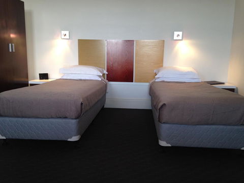 Auldington Hotel - Yarra Valley Accommodation 22