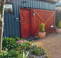 The WeareHouse In Deloraine - Yarra Valley Accommodation