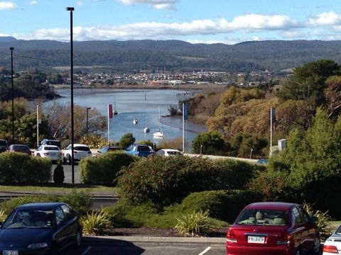 Tamar River Villas - Yarra Valley Accommodation 28