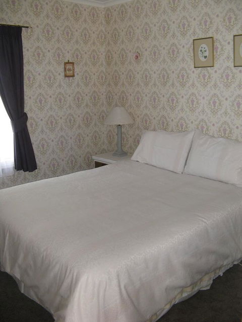 The Grove Cottages - Yarra Valley Accommodation 2