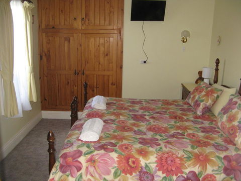 The Grove Cottages - Yarra Valley Accommodation 6