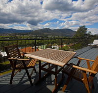 New Norfolk Apartment - Yarra Valley Accommodation