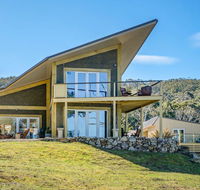 On the Huon River - Yarra Valley Accommodation