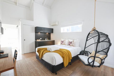 Port O' Call Motel - Yarra Valley Accommodation 2