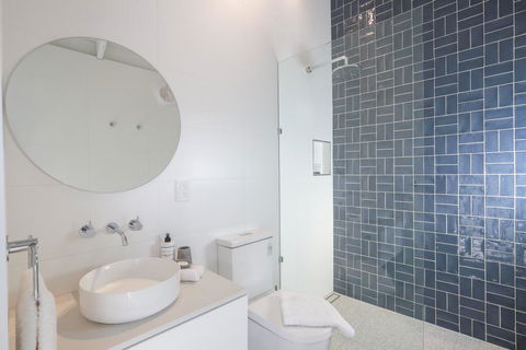 Port O' Call Motel - Yarra Valley Accommodation 0