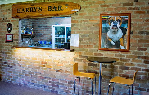 Rest Point Motor Inn - Yarra Valley Accommodation 3