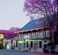 Royal Hotel Singleton - Yarra Valley Accommodation