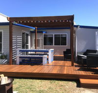 Shellharbour Beach Cottage - walk onto Patrolled beach with flags in summer - Yarra Valley Accommodation