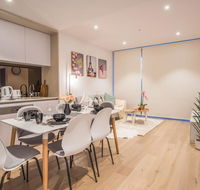 Simple  Cozy APT Haymarket CBD balcony views - Yarra Valley Accommodation