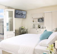 Studio 8 - Penthouse