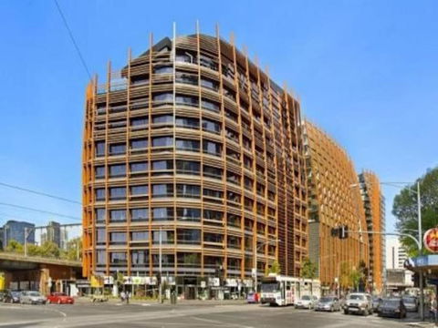 Stylish 1 Bedroom Apartment Amazing City Views - Yarra Valley Accommodation 3