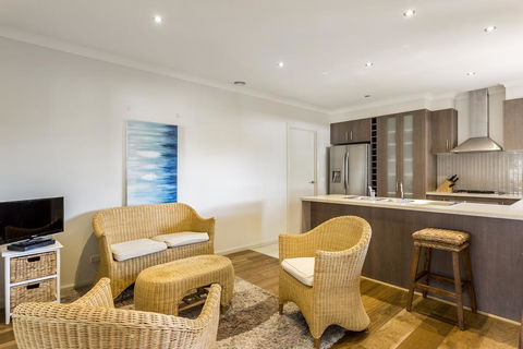 Summer Breeze - Yarra Valley Accommodation 1