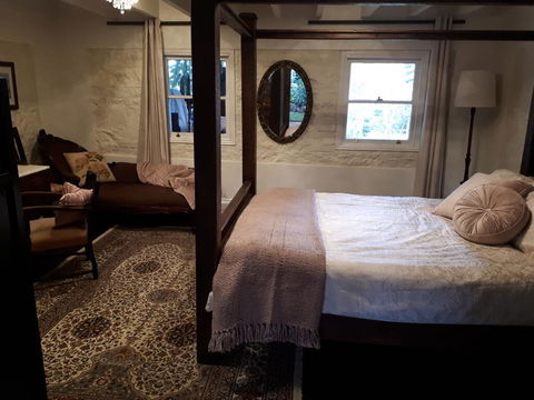 Tanilba House - Yarra Valley Accommodation 1
