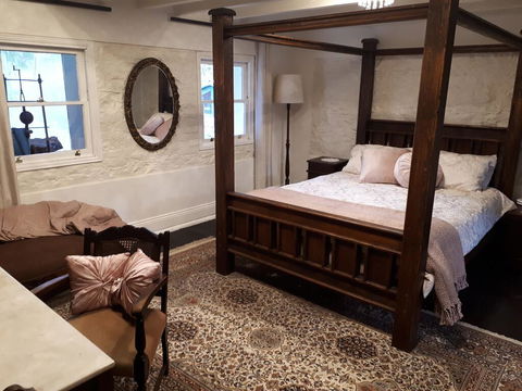 Tanilba House - Yarra Valley Accommodation 0