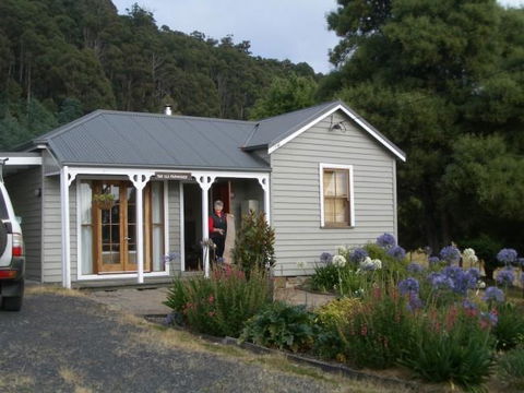 Sassafras Springs - Yarra Valley Accommodation 0