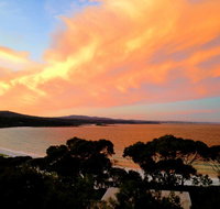 DOLPHIN LOOKOUT COTTAGE - amazing views of the Bay of Fires - Yarra Valley Accommodation
