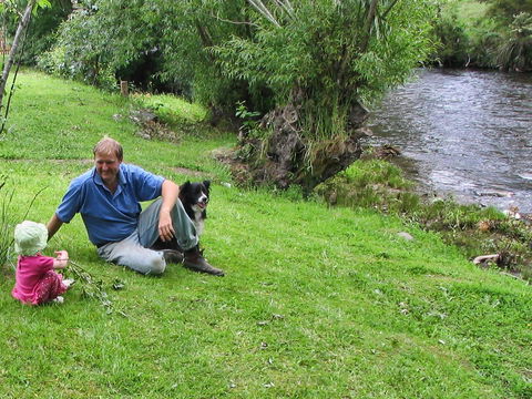Platypus Playground Riverside Cottage - Yarra Valley Accommodation 14