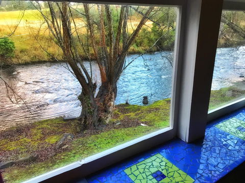 Platypus Playground Riverside Cottage - Yarra Valley Accommodation 10