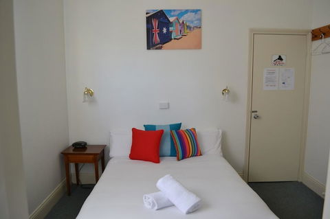 Point Lonsdale Guest House - Yarra Valley Accommodation 11