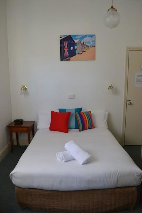 Point Lonsdale Guest House - Yarra Valley Accommodation 4