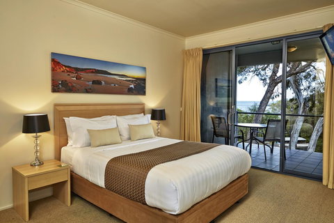 Lorne Surf Apartments - Yarra Valley Accommodation 9