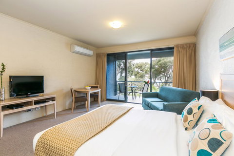 Lorne Surf Apartments - Yarra Valley Accommodation 26