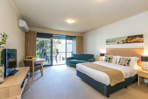 Lorne Surf Apartments - Yarra Valley Accommodation 27